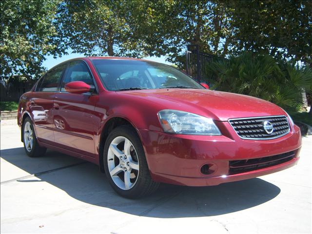 2005 Nissan Altima Front-wheel Drive LS SUV