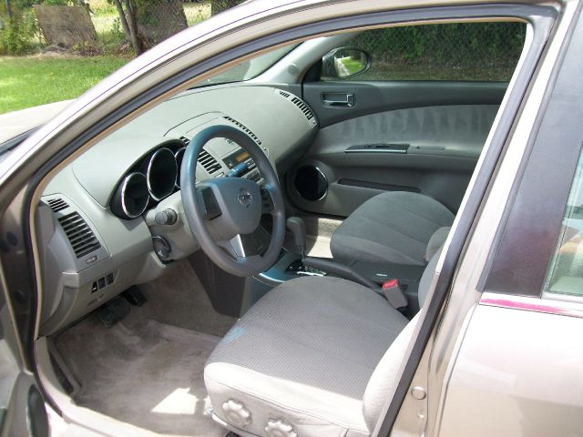 2005 Nissan Altima Pickupslt Quad Cab SWB 4WD 4x4 Truck