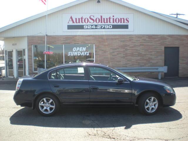 2005 Nissan Altima Pickupslt Quad Cab SWB 4WD 4x4 Truck