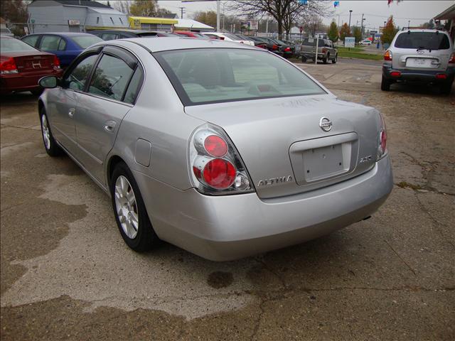 2005 Nissan Altima Sport Utility 4 D