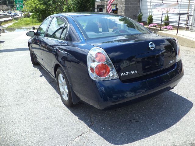 2005 Nissan Altima Pickupslt Quad Cab SWB 4WD 4x4 Truck