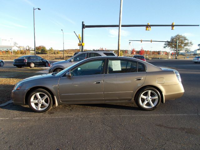 2005 Nissan Altima LE