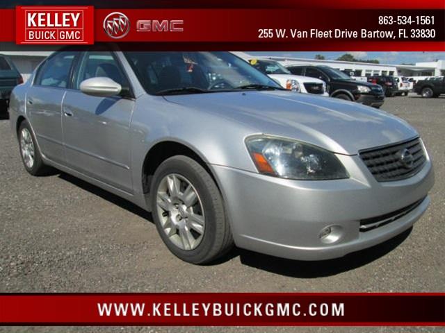 2005 Nissan Altima Pickupslt Quad Cab SWB 4WD 4x4 Truck