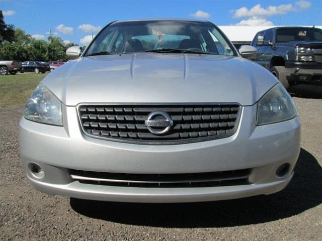 2005 Nissan Altima Pickupslt Quad Cab SWB 4WD 4x4 Truck