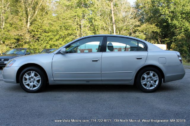 2005 Nissan Altima Pickupslt Quad Cab SWB 4WD 4x4 Truck