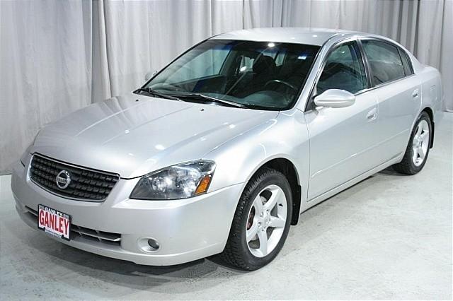 2005 Nissan Altima LE