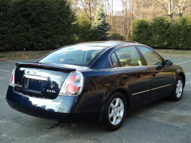 2005 Nissan Altima SLT Quad Cab 2WD