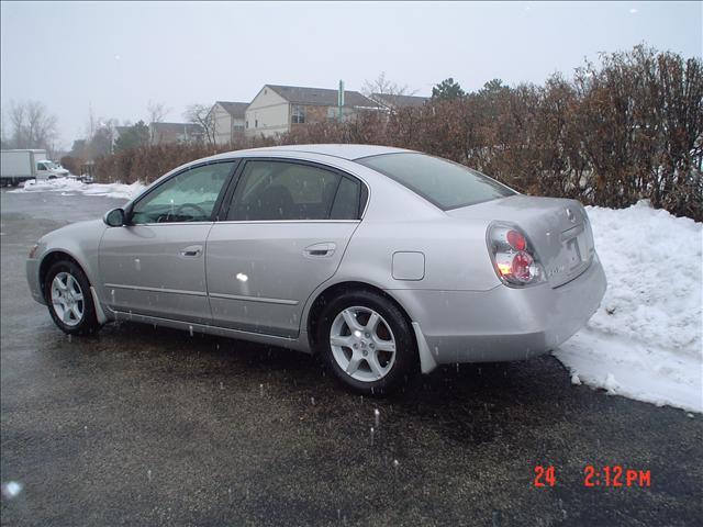 2005 Nissan Altima XR