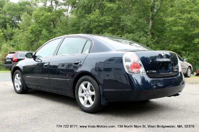 2005 Nissan Altima Pickupslt Quad Cab SWB 4WD 4x4 Truck