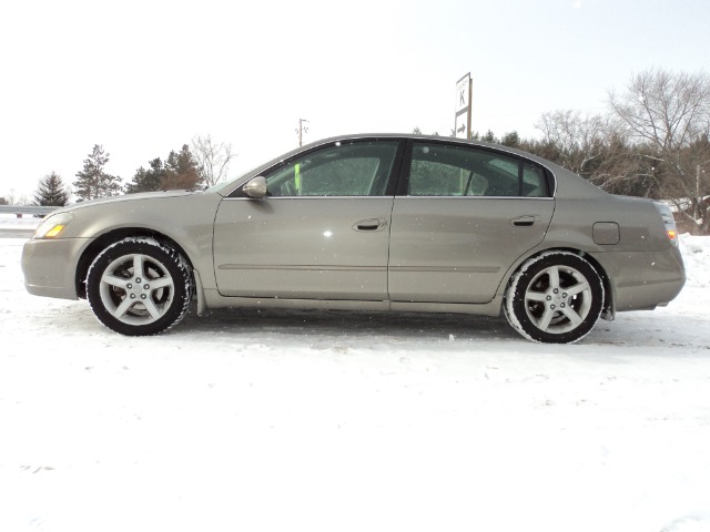 2005 Nissan Altima LE