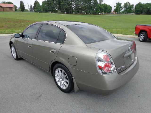 2005 Nissan Altima GS-R