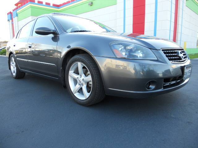 2005 Nissan Altima SE