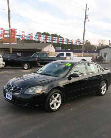 2005 Nissan Altima LE