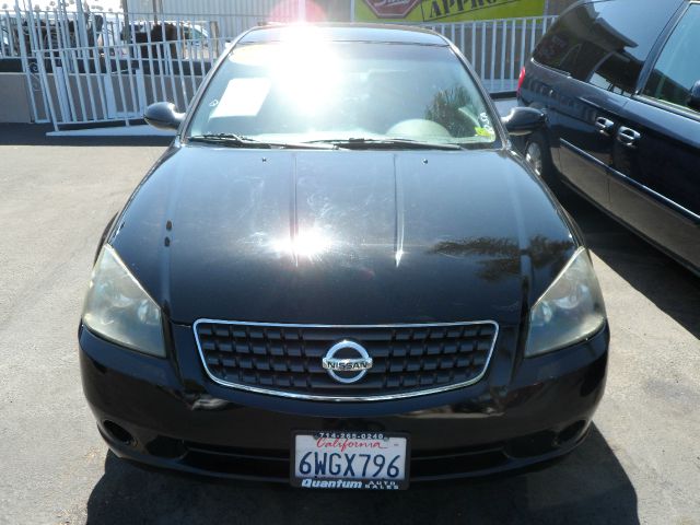 2005 Nissan Altima Pickupslt Quad Cab SWB 4WD 4x4 Truck