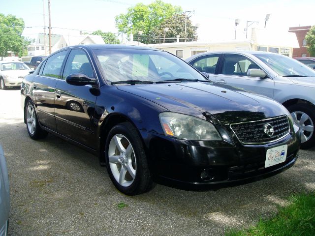 2005 Nissan Altima LE