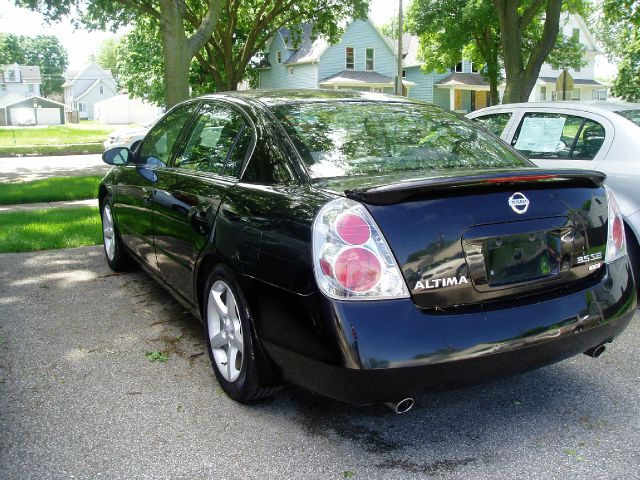 2005 Nissan Altima LE