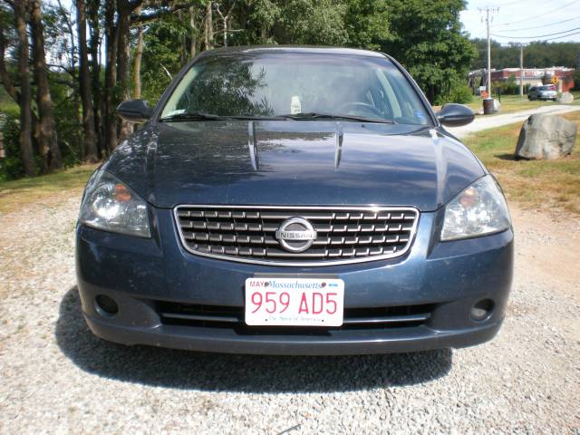 2005 Nissan Altima XR