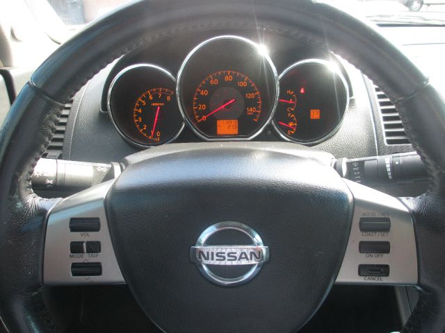 2005 Nissan Altima SLT Quad Cab 2WD