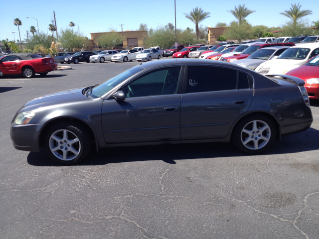 2005 Nissan Altima Pickupslt Quad Cab SWB 4WD 4x4 Truck