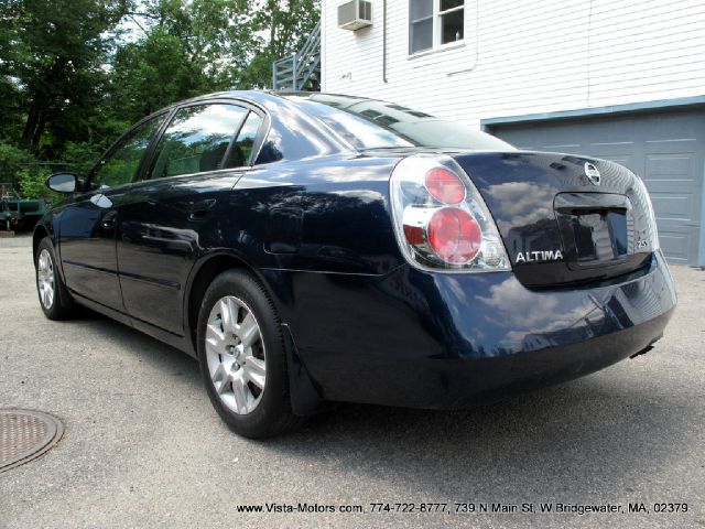 2005 Nissan Altima Pickupslt Quad Cab SWB 4WD 4x4 Truck