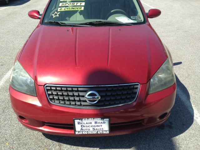 2005 Nissan Altima GS-R