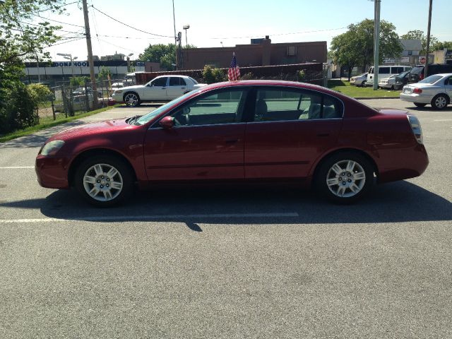 2005 Nissan Altima GS-R