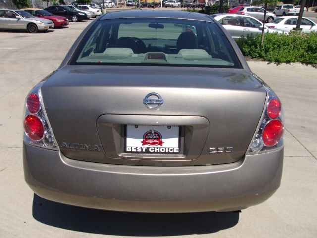 2005 Nissan Altima Pickupslt Quad Cab SWB 4WD 4x4 Truck