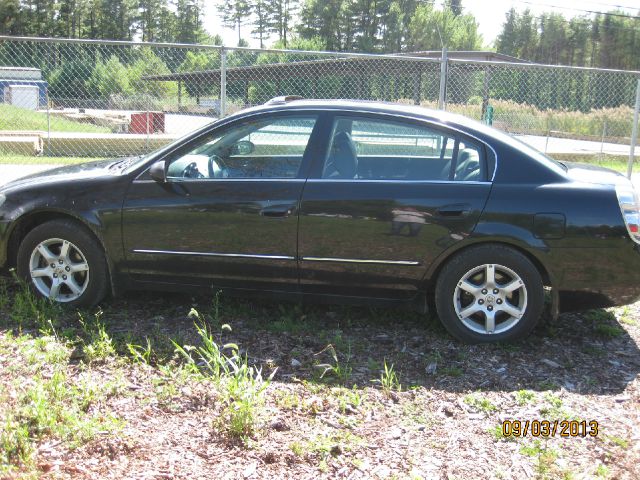 2005 Nissan Altima SLT Quad Cab 2WD