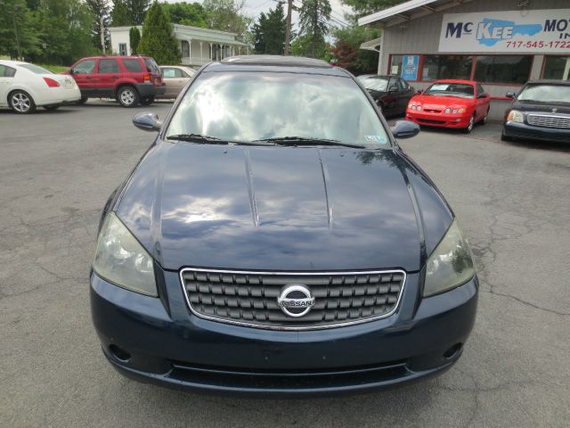 2005 Nissan Altima LE