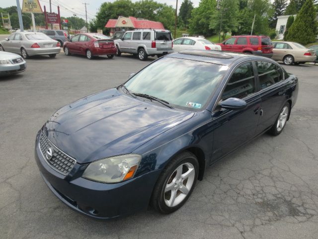 2005 Nissan Altima LE