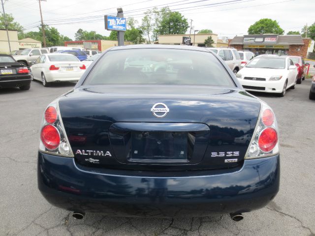 2005 Nissan Altima LE