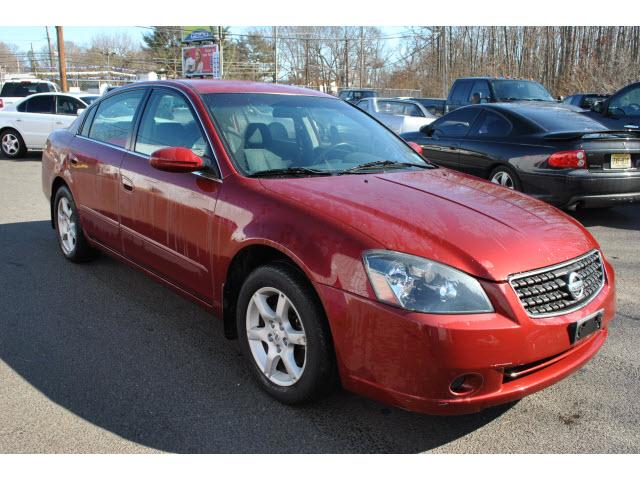 2005 Nissan Altima Pickupslt Quad Cab SWB 4WD 4x4 Truck