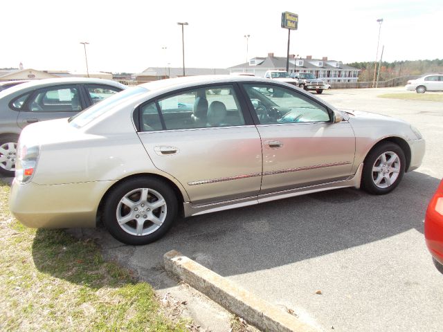 2005 Nissan Altima Unknown