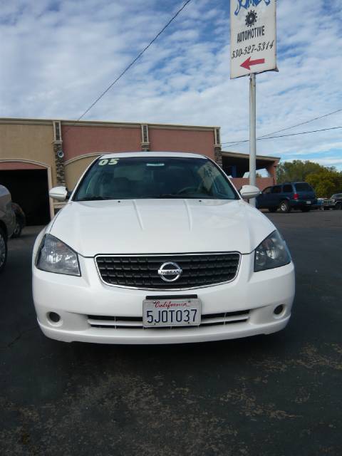 2005 Nissan Altima XR