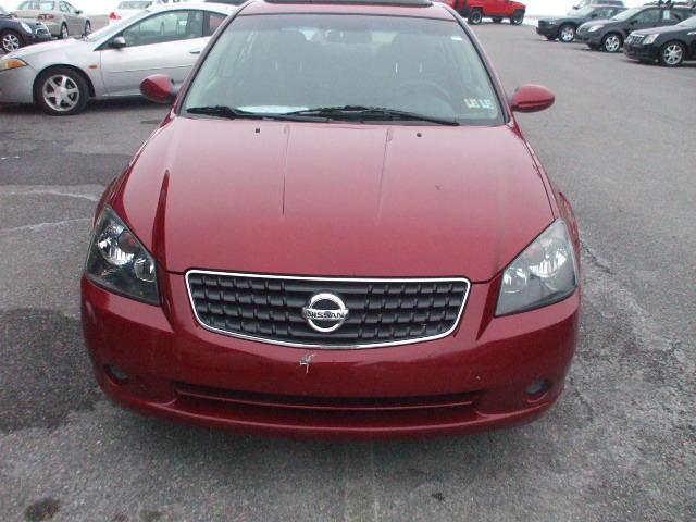 2005 Nissan Altima Pickupslt Quad Cab SWB 4WD 4x4 Truck