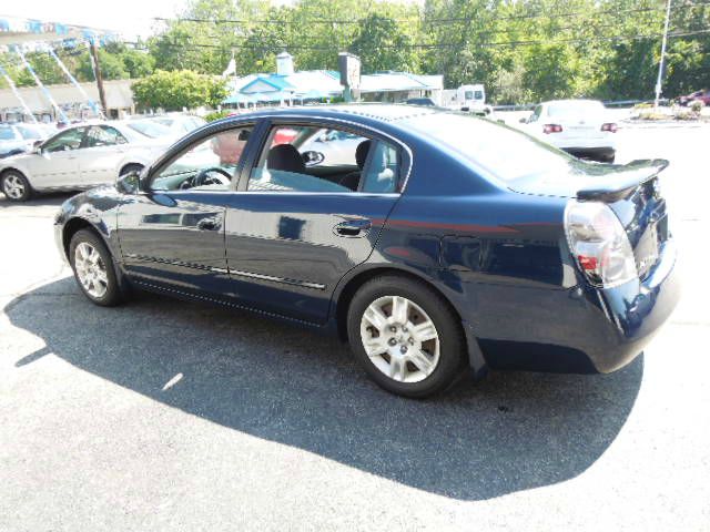 2005 Nissan Altima Pickupslt Quad Cab SWB 4WD 4x4 Truck