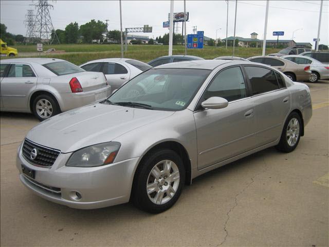 2005 Nissan Altima XR