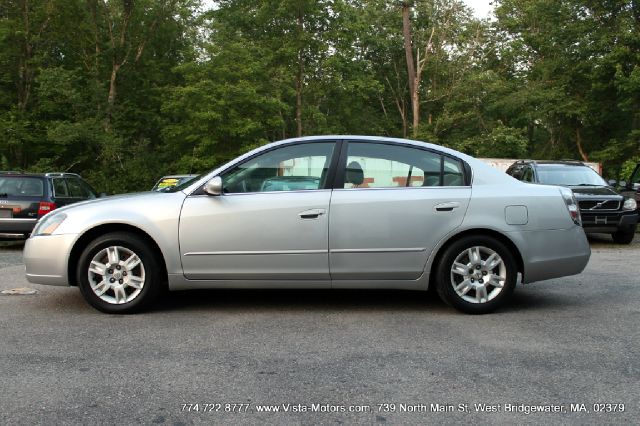 2005 Nissan Altima Pickupslt Quad Cab SWB 4WD 4x4 Truck