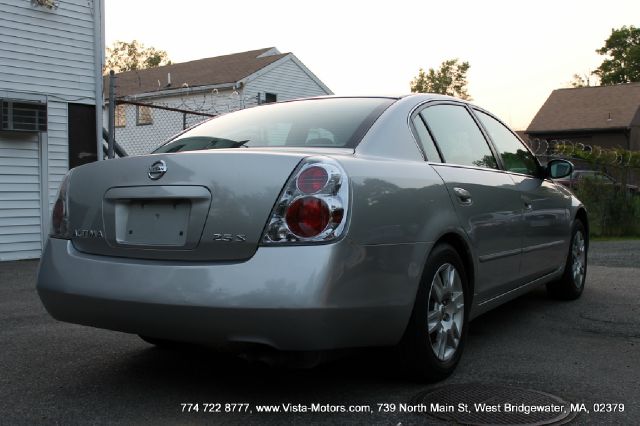 2005 Nissan Altima Pickupslt Quad Cab SWB 4WD 4x4 Truck