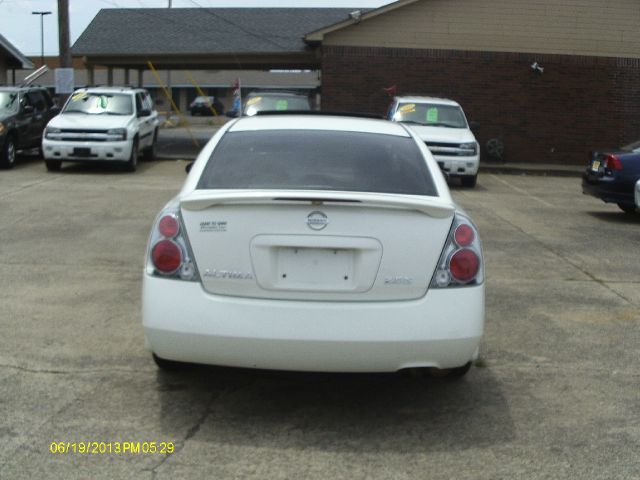 2005 Nissan Altima Pickupslt Quad Cab SWB 4WD 4x4 Truck