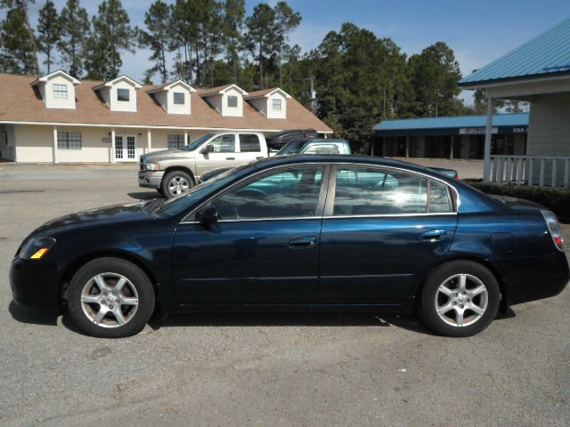 2005 Nissan Altima Pickupslt Quad Cab SWB 4WD 4x4 Truck