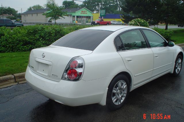 2006 Nissan Altima Pickupslt Quad Cab SWB 4WD 4x4 Truck