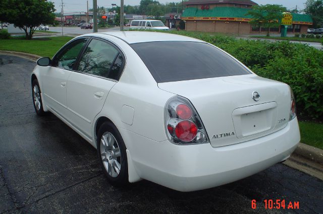 2006 Nissan Altima Pickupslt Quad Cab SWB 4WD 4x4 Truck