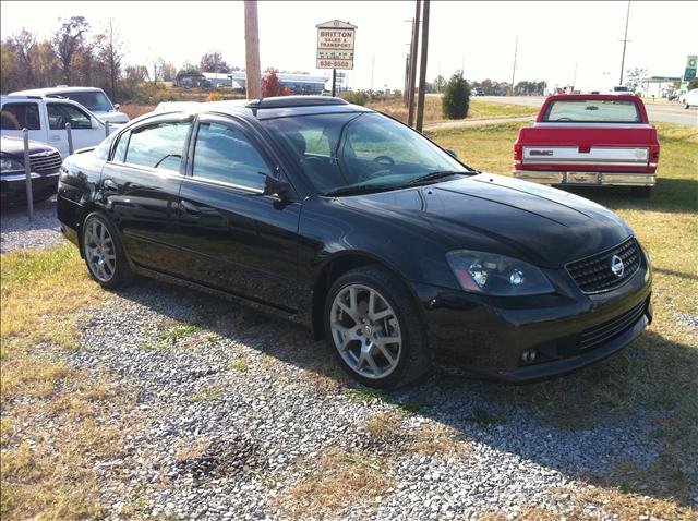 2006 Nissan Altima Crew Cab Standard Box 4-wheel Drive SLE