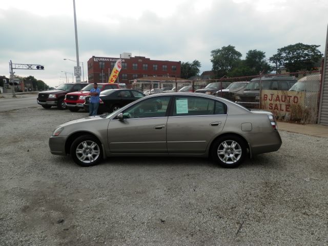 2006 Nissan Altima Pickupslt Quad Cab SWB 4WD 4x4 Truck