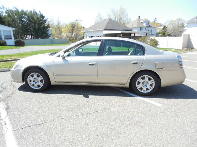 2006 Nissan Altima Pickupslt Quad Cab SWB 4WD 4x4 Truck