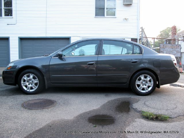 2006 Nissan Altima Pickupslt Quad Cab SWB 4WD 4x4 Truck