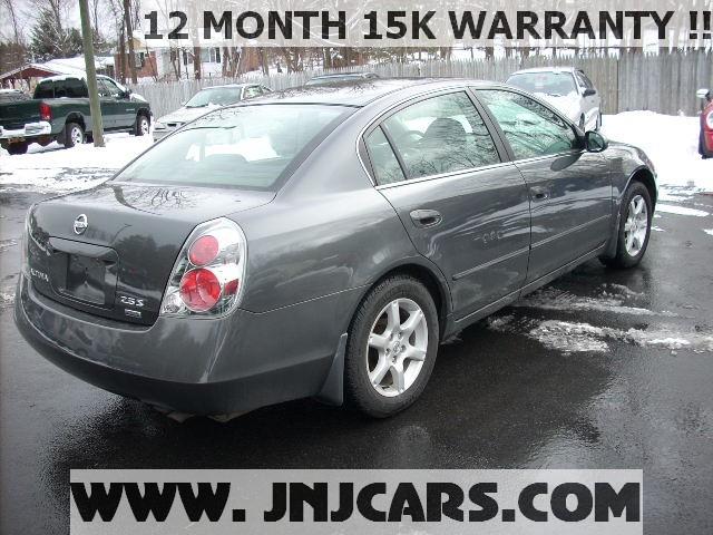 2006 Nissan Altima Crew Cab ZR5