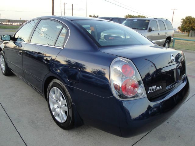 2006 Nissan Altima Pickupslt Quad Cab SWB 4WD 4x4 Truck