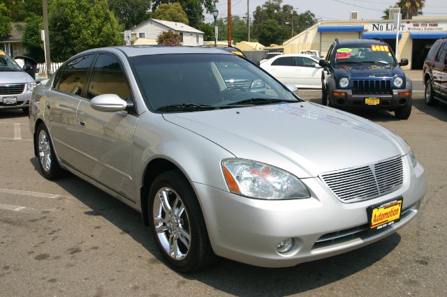 2006 Nissan Altima Pickupslt Quad Cab SWB 4WD 4x4 Truck